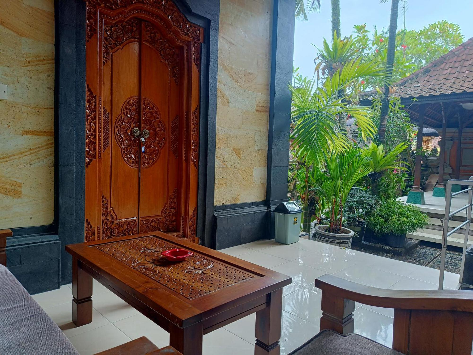 Nyoman House Ubud Eksteriør bilde